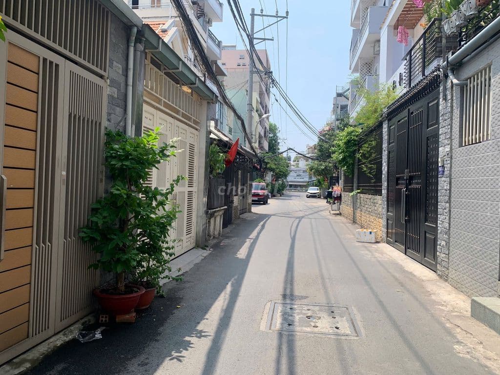 Hot- HXH thông 6m Dương Quảng Hàm 5.2x20m – Giá chỉ 12 tỷ