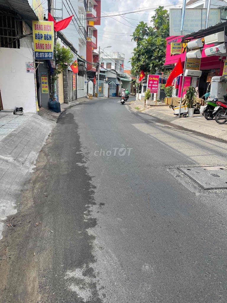 Nhà MTKD sẵn TN 22tr/th. MT Đường 14 Đình Phong Phú. 100m2 Thổ cư - Ảnh 2