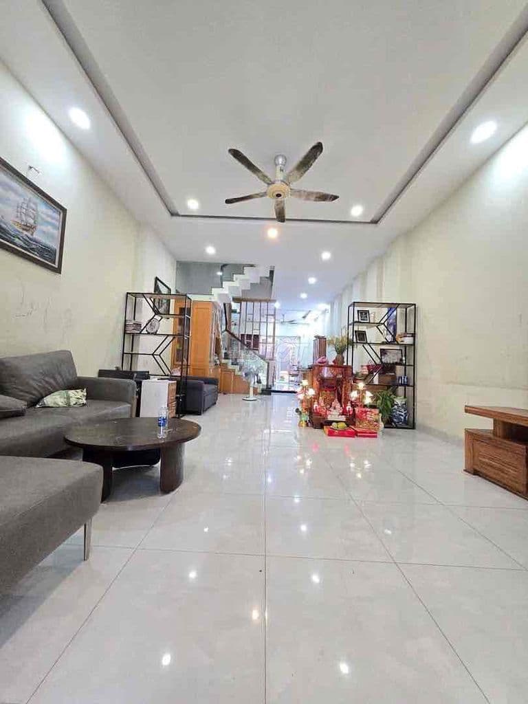 130m2-Ngang 6m- 4 Tầng. Ngay ST Lotte Nguyễn Văn Lượng