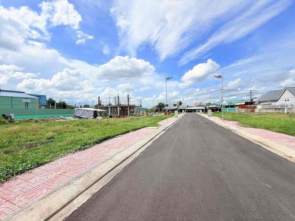 CHÍNH CHỦ BÁN ĐẤT MT HOÀNG PHAN THÁI, GẦN CHỢ BÌNH CHÁNH, SHR, THỔ CƯ