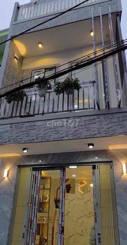 GÒ VẤP 50m2 hxh chỉ 3 tỷ690