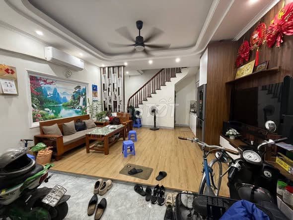 bán nhà 5 tầng Long Biên tặng full nội thất - Ảnh 3