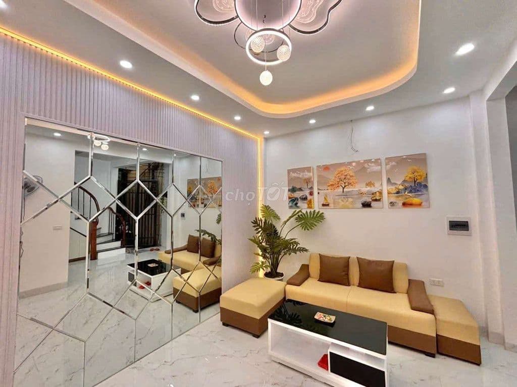 Nhà xinh phố Giang Văn Minh, lô góc, gần phố, ngõ thông, không QH - Ảnh 2