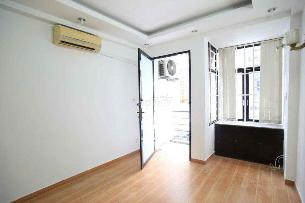Nhà hẻm 4m đường Nguyễn Biểu Quận 5 - Ảnh 2