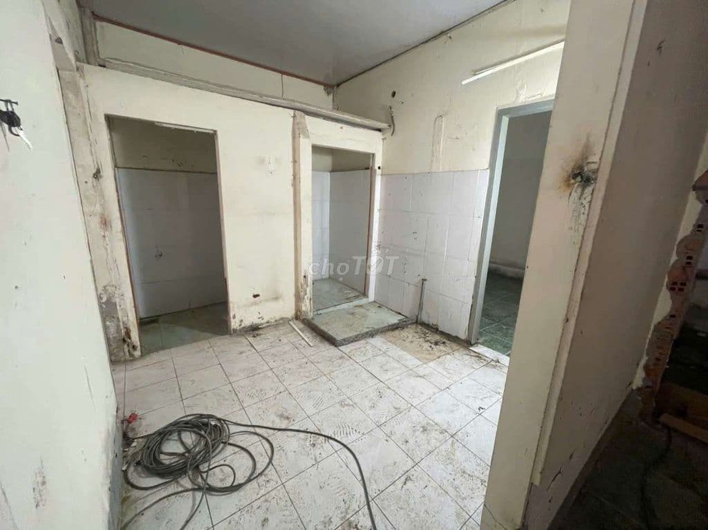 Bán nhà Hẻm Lũy Bán Bích ngang 6.7m - Ảnh 3