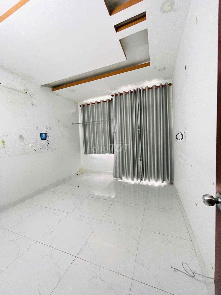 TÂN BÌNH - HẺM XE HƠI - 70M² SD - CHỈ 3.99 TỶ - Ảnh 3