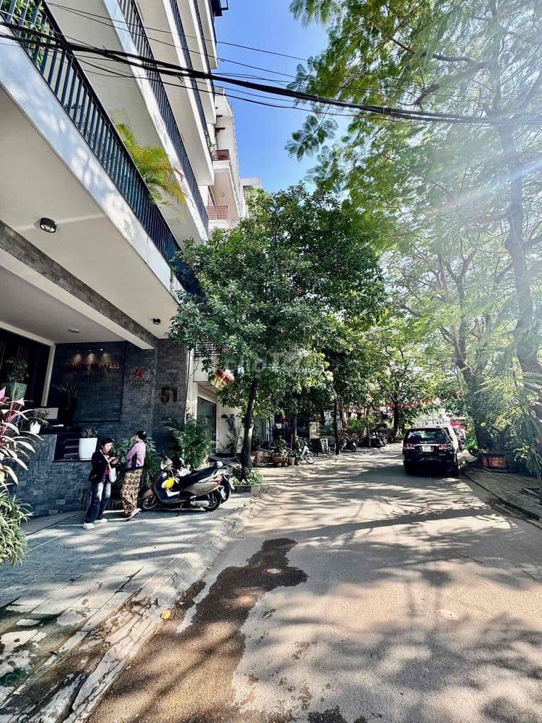 SIÊU PHẨM LÔ GÓC NGUYỄN THỊ ĐỊNH
