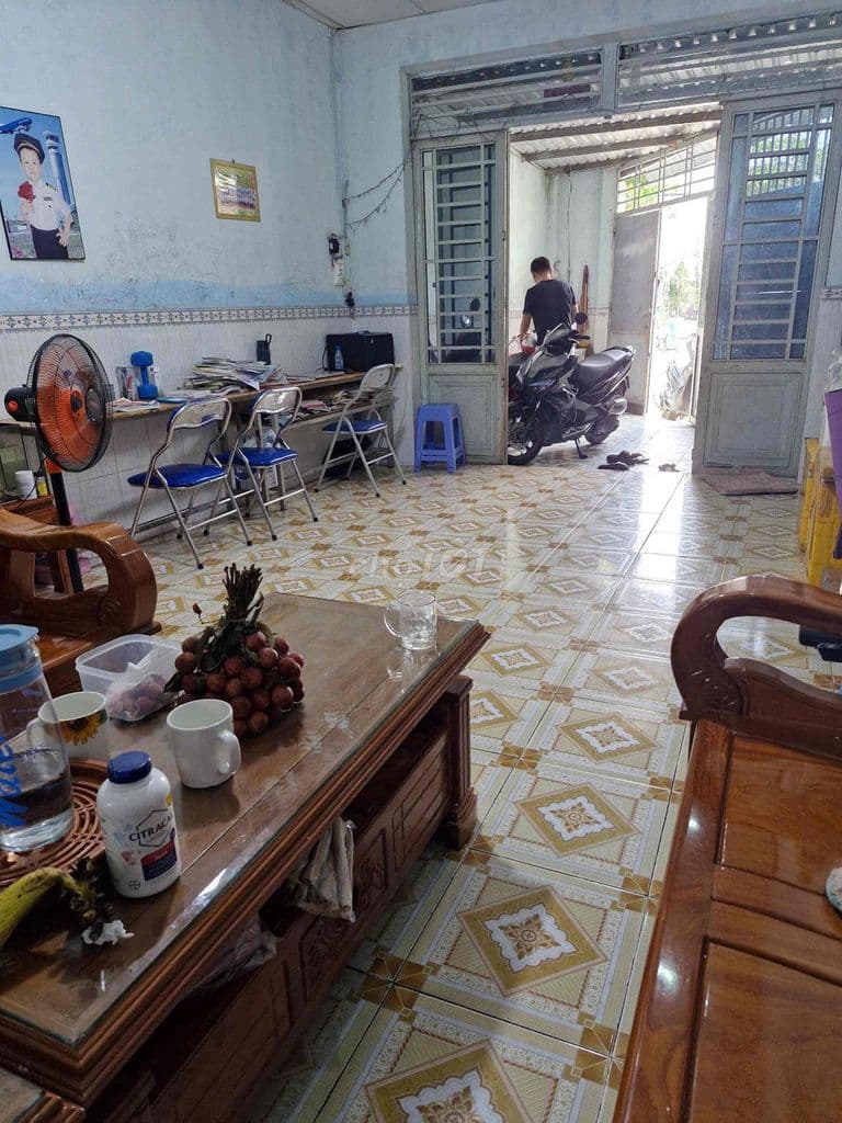 Chuyển Công Tác Bán Nhà 1 Lầu 4x14m Shr Đg Xe Tải Thông Gần Ngã 4 BĐ