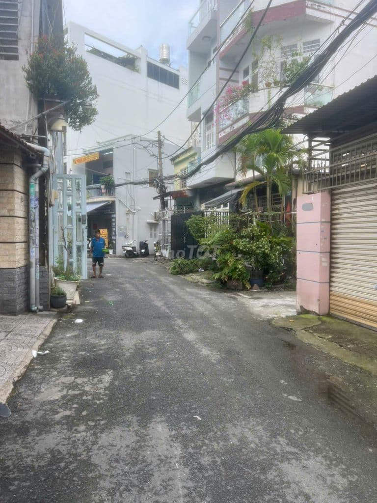 TIẾP TỤC HẠ GIÁ BÁN GẤP NHÀ CẤP 4 HXH Bình Thới Quận 11