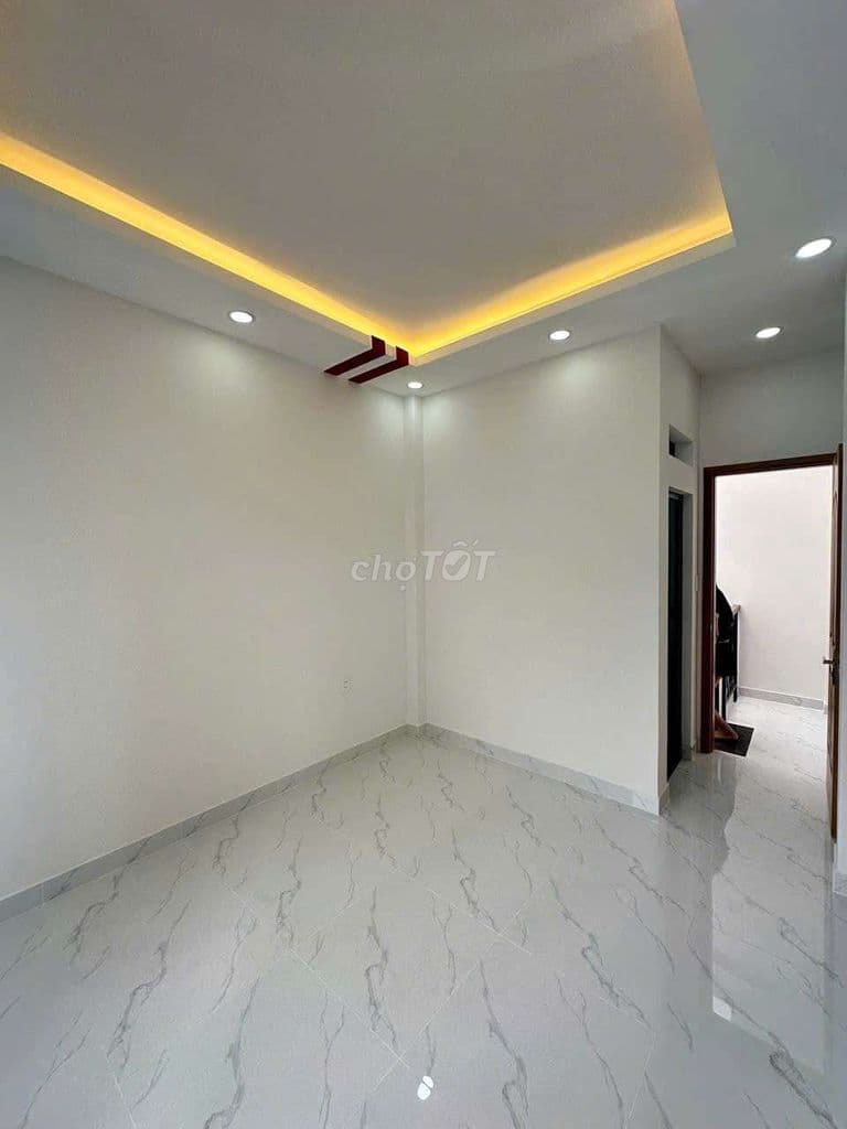 Nhà mới 3 Tầng Lầu Âu Dương Lân P3-Q8 - Ảnh 3