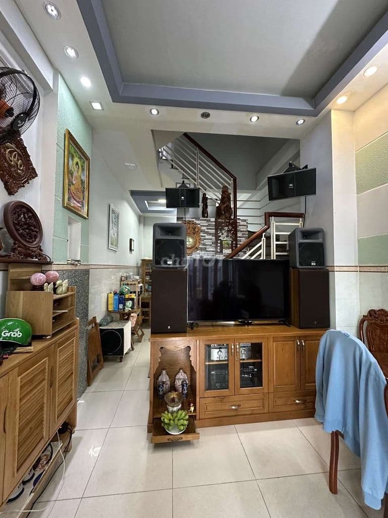 Nhà đẹpMT dt 3,5x9,5m trệt 2 lầu 4pn 3wc NguyễnThị Thơi HT Q12, 2,65tỷ - Ảnh 3