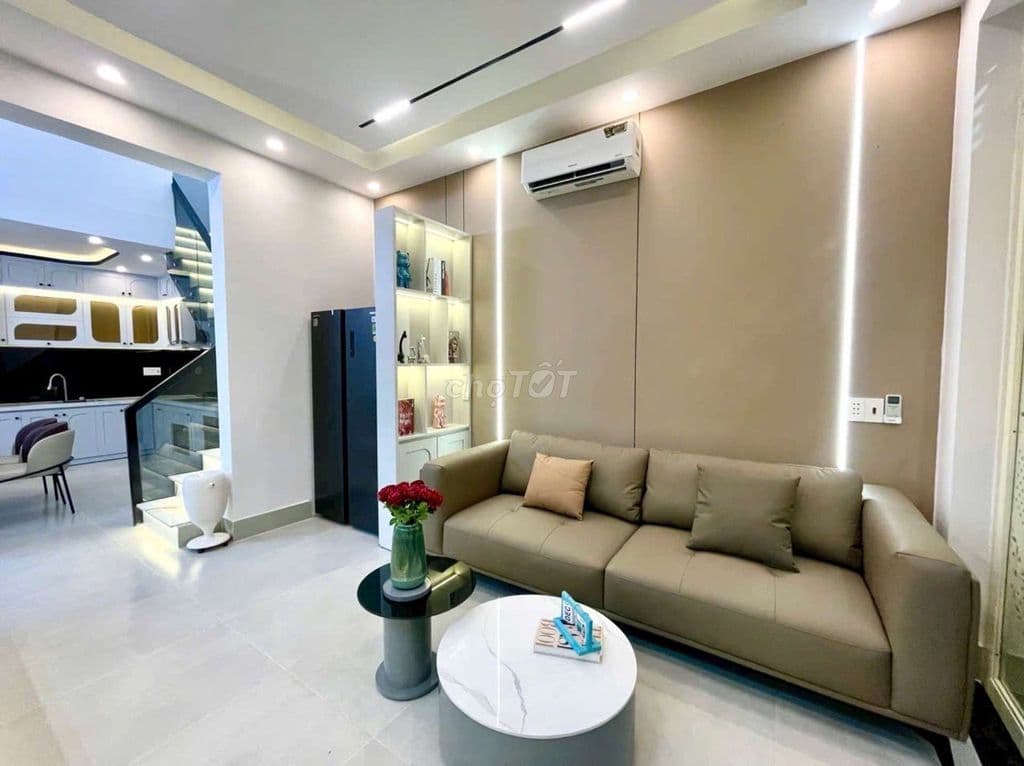 bán nhà 2 tang be ngang 6 m đường xe hơi - Ảnh 2