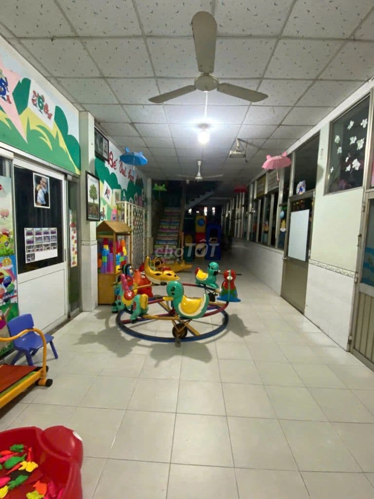 Chính chủ bán nhà 2 mặt tiền đang kinh doanh nhà trẻ, trường mầm non - Ảnh 3