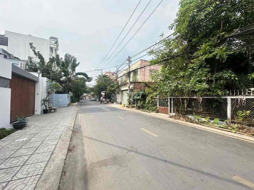 ĐẤT MẶT TIỀN SIÊU ĐẸP NGAY BẾN XE BUÝT HIỆP THÀNH -QUẬN 12-70M2 - Ảnh 3