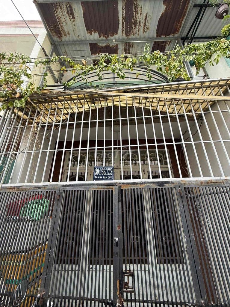 Cần bán gấp nhà hẻm đường Tân Kỳ Tân Quý. Giá bán 3,5 tỷ