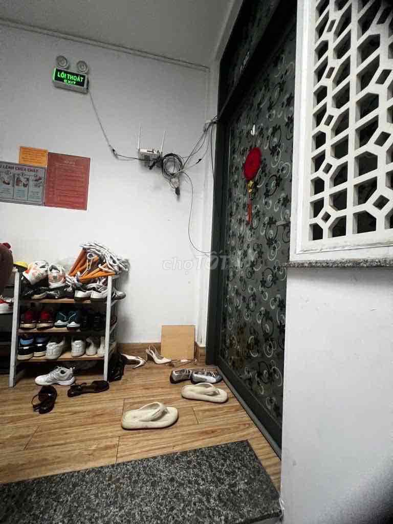 Nhà hxh 1 trục sát mặt tiền đang cho thuê căn hộ dịch vụ có dòng tiền - Ảnh 3