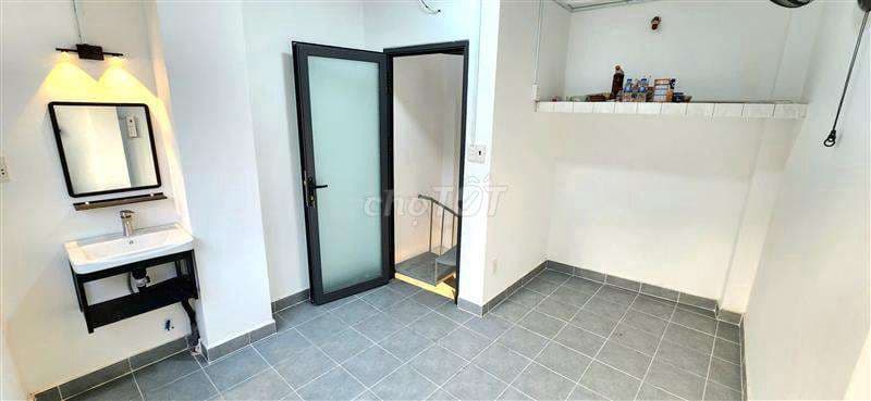 nhà mặt tiền đường Nguyễn phúc Nguyên Q3 đúc 4 tầng kiên cố - Ảnh 2