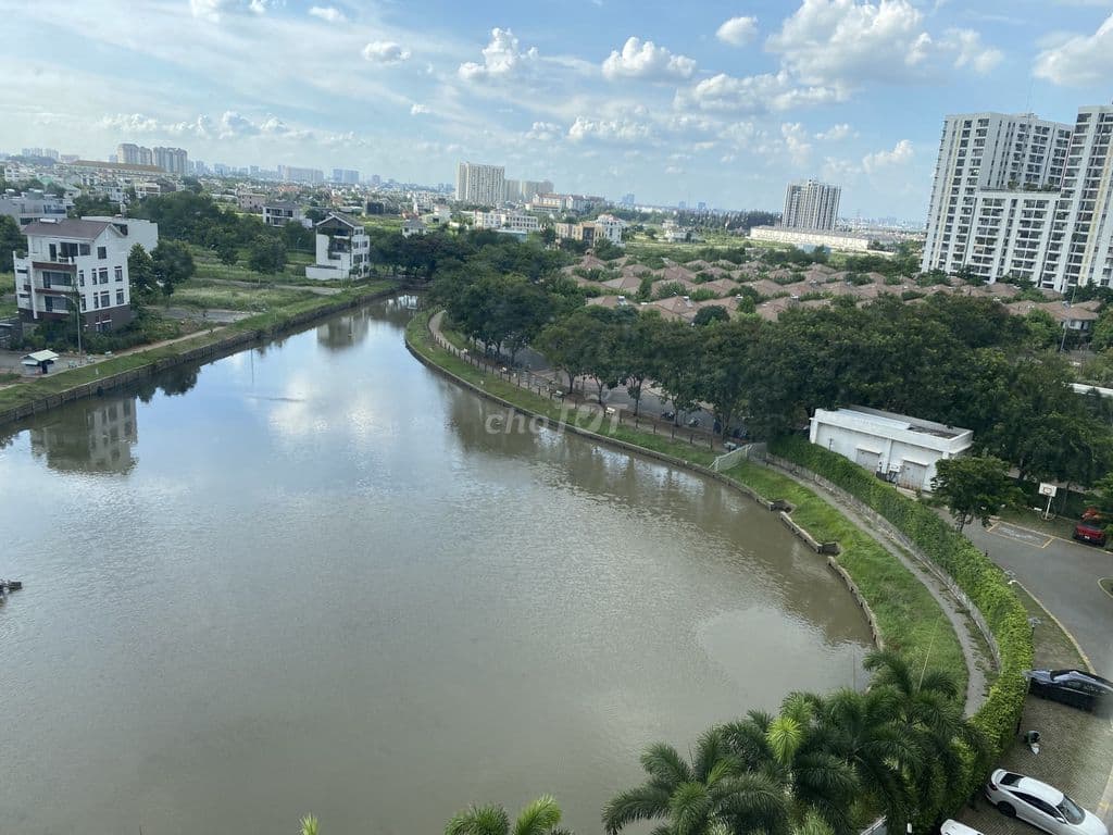 Cần bán gấp căn hộ Flora KIKYO, 55m2 1+1PN - 1WC, view hồ sinh thái