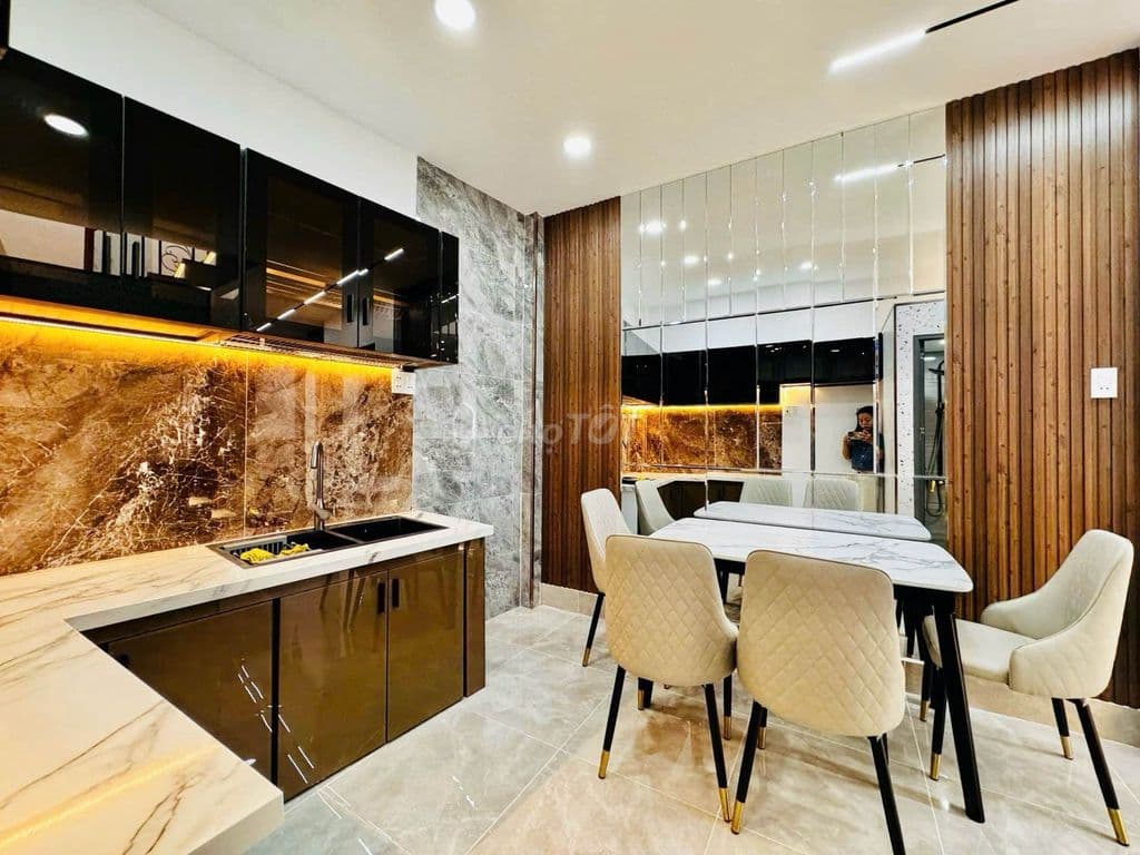 Nhà mới MT Đường số 8 Gò Vấp 30.6m2 dòng tiền 12tr/th 5.35 tỷ