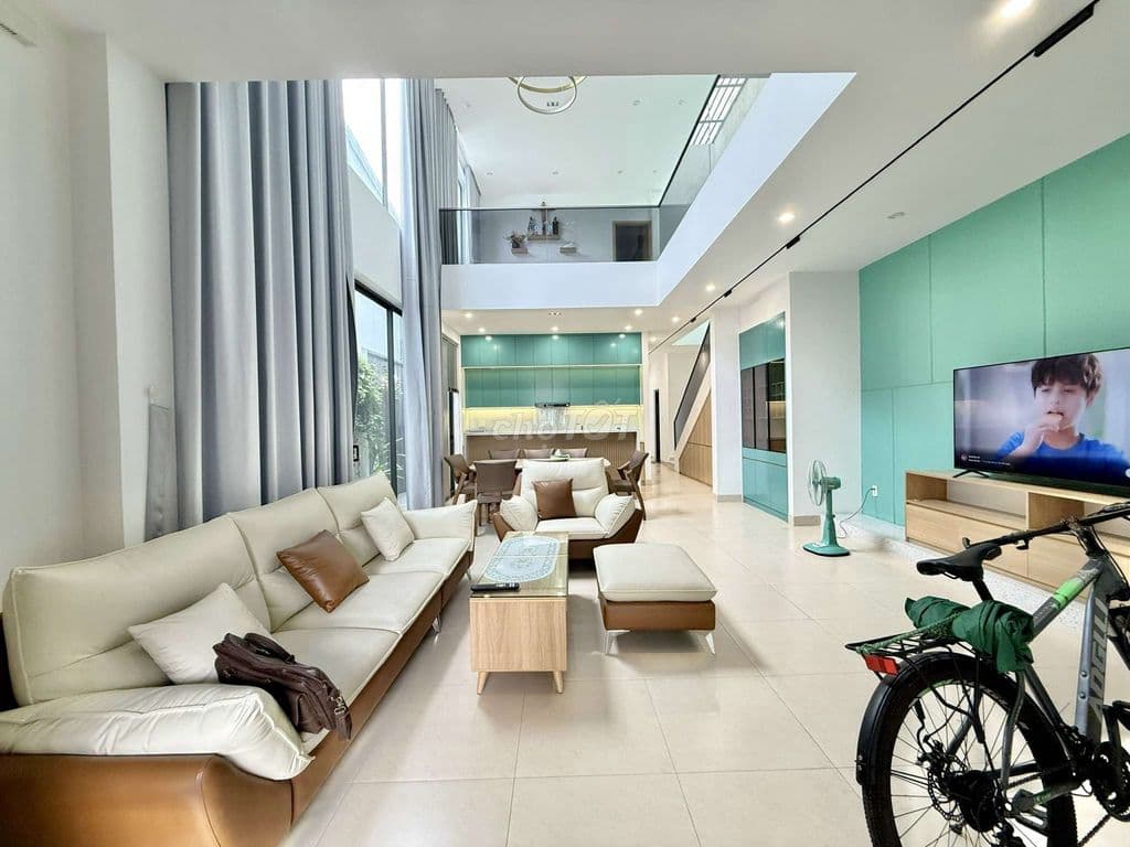 Villa mini 180m2 Xây 1 lầu Sân Vườn Mặt tiền Đường Tân Thới Nhất