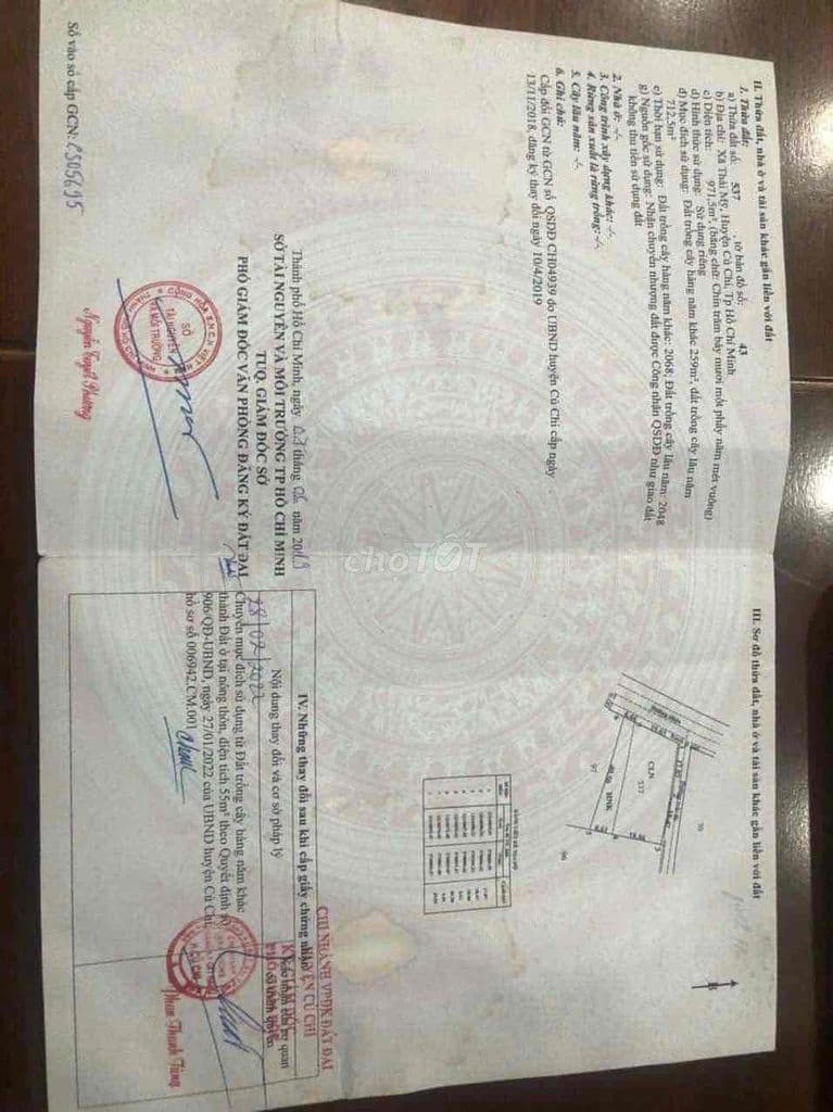 Bán đất 2 mặt tiền đường nhựa, vì ngợp ngân hàng - Ảnh 2