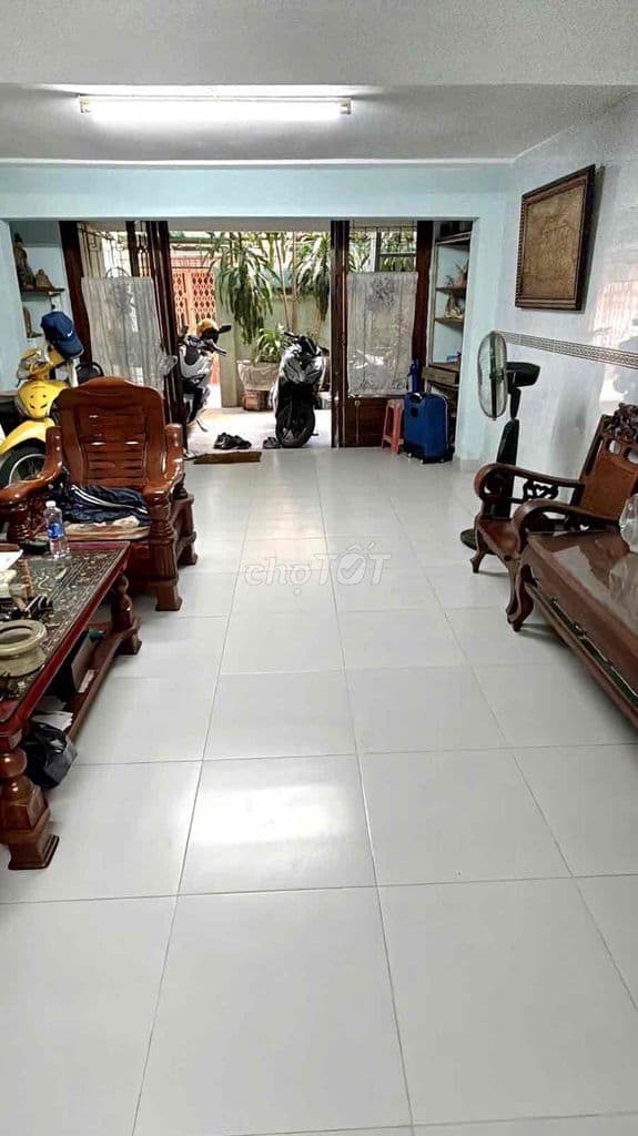 Sát Mặt tiền Hoàng Sa - Trường Sa Quận 3 gấp bán định cư Mỹ 9,7 tỷ tl