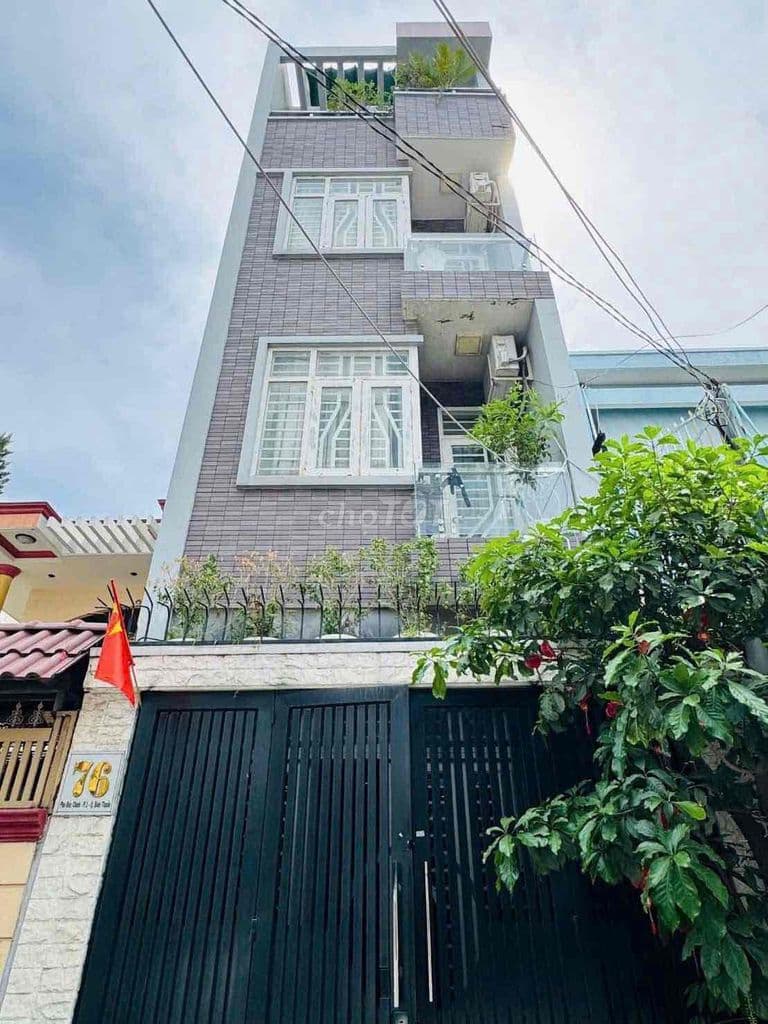 Bán nhà mặt tiền Phó Đức Chính P1 Bình Thạnh 4 tầng 5pn 6wc Hẻm xe hoi