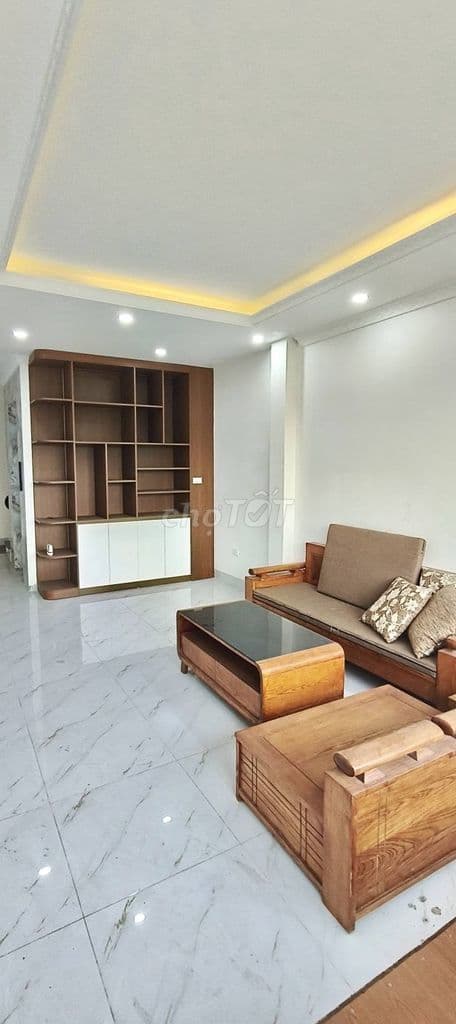 bán nhà Long Biên gần hồ 31H - Ảnh 2