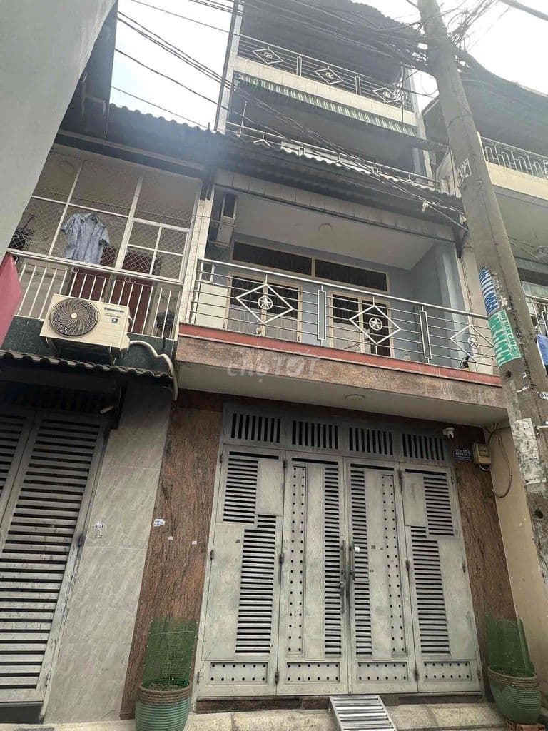 Hẻm Xe Hơi Tân Sơn Nhì - Ảnh 2