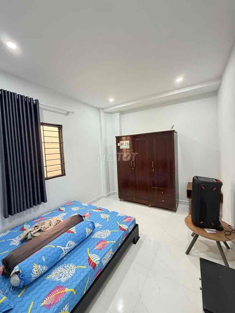 NHÀ. Bán. Bình thạnh NGÃ TƯ HÀNG XANH 35m2 - 2 tầng BTCT sát MẶT TIỀN - Ảnh 3