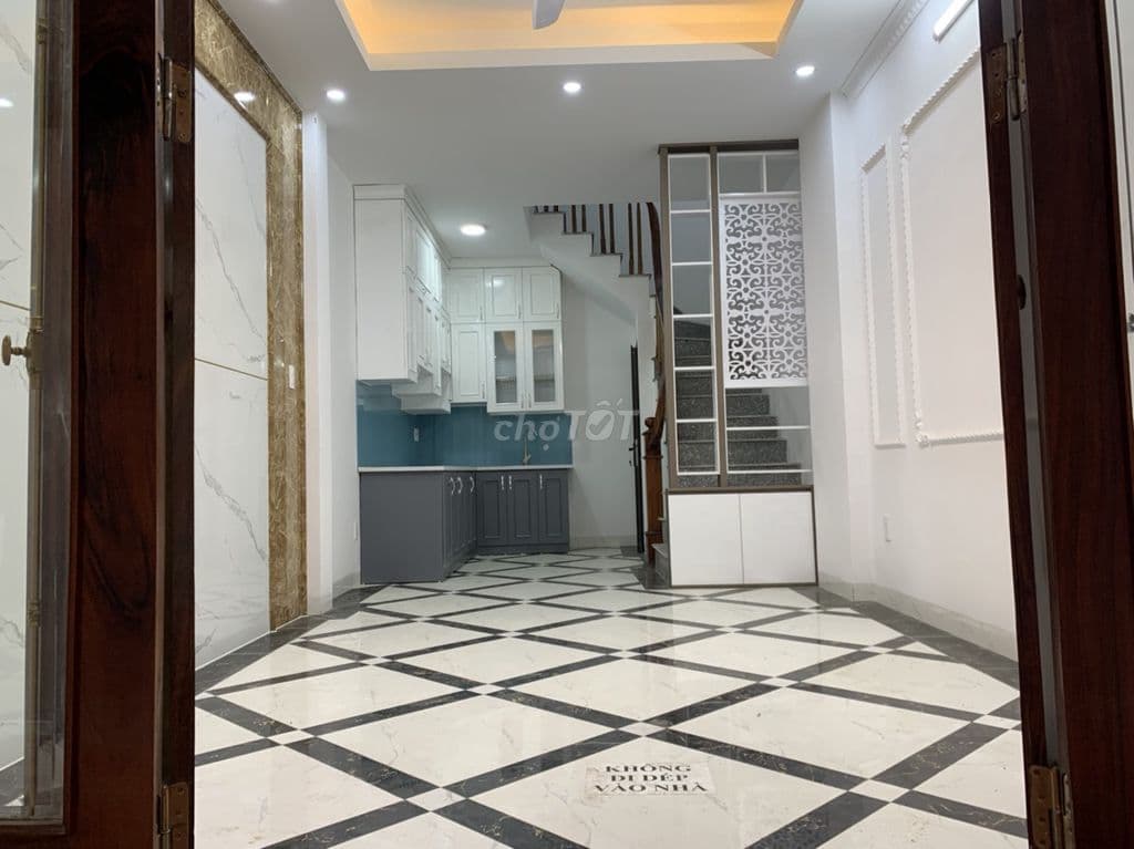 BÁN NHÀ MỚI TINH, VIEW HỒ 30HA CỰ KHỐI, LONG BIÊN - GIÁ CỰC HỜI . - Ảnh 2