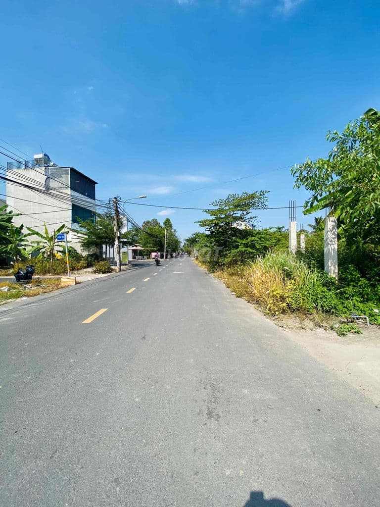 254m2 / 8 x 32 thổ cư - Giá 8.4tỷ / MT đường số 8