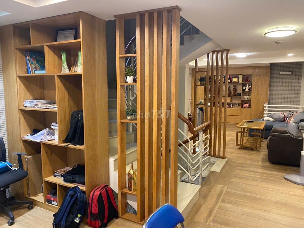 Chung cư 134 Trần Hưng Đạo, Q1 – DT 29m² – Giá 2,35 tỷ - Ảnh 2
