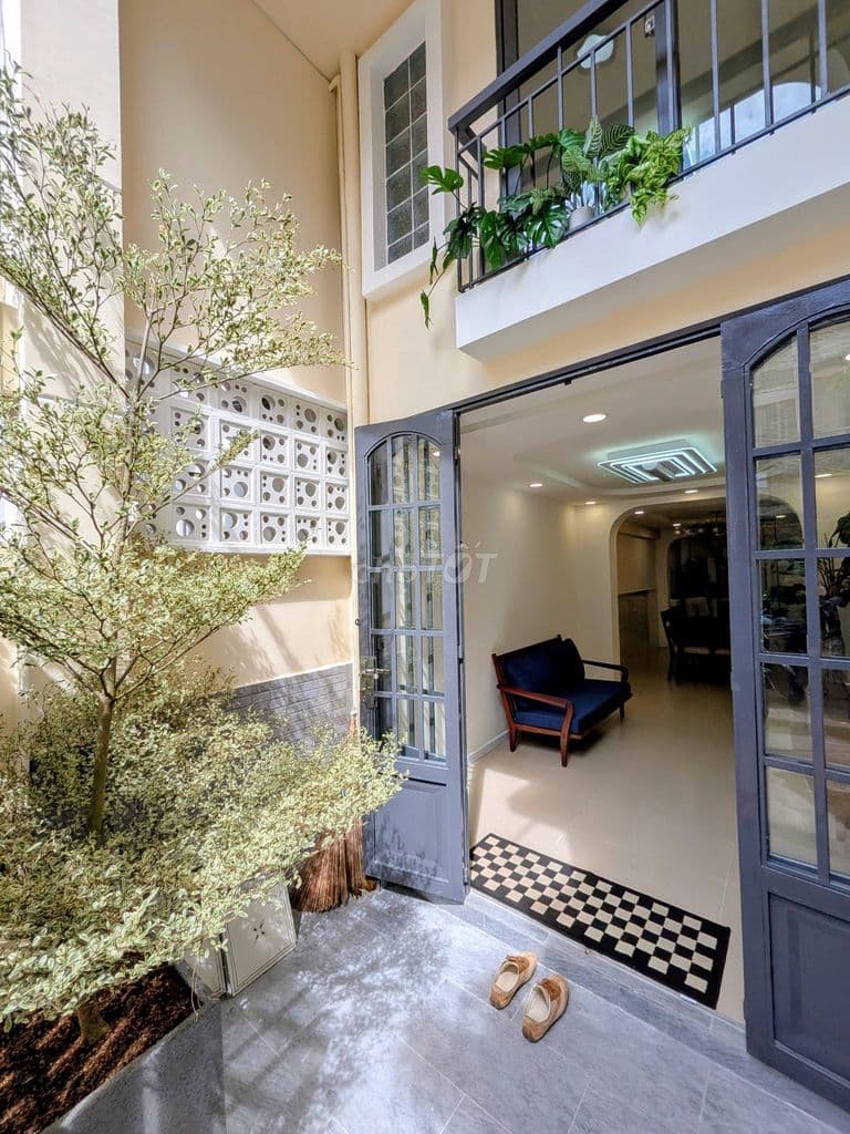 Rất Đẹp,Hơn 6 Đồng,Nhà gần 40m2 3PN sát hẻm xe hơi thông phan đăng lưu