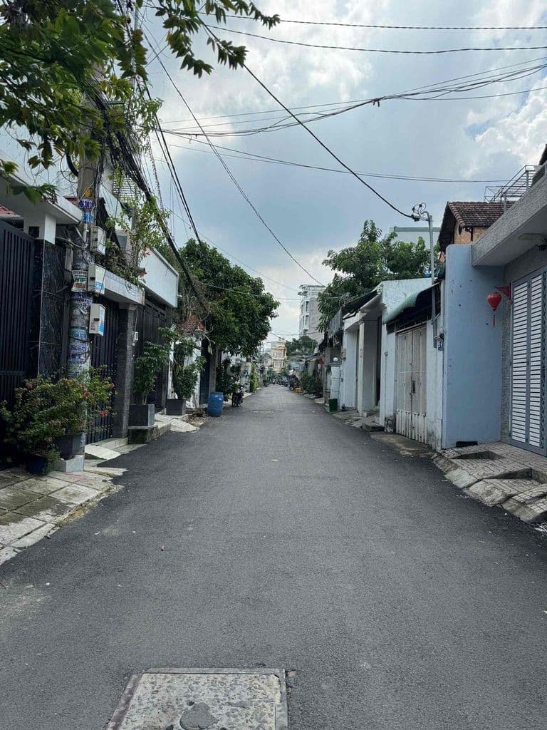 nhà đúc 4,5 tấm đông hưng thuận 22 phường đht Q12 dt: 98m2 - Ảnh 3