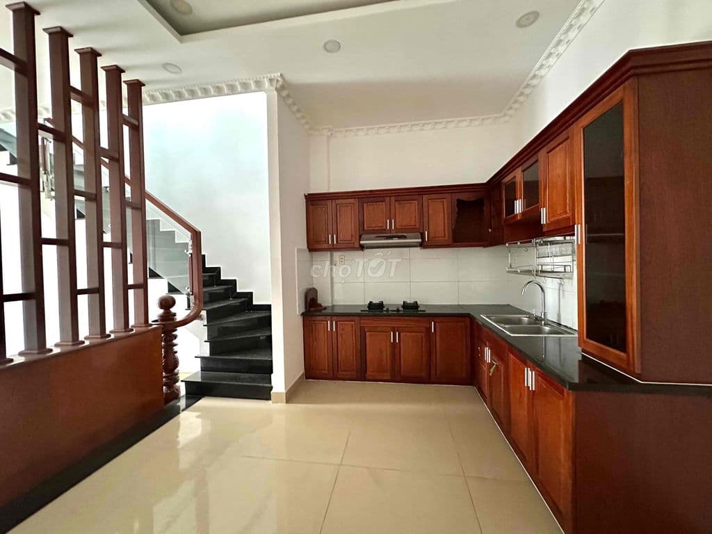 Nhà phố Thủ Đức, gần Gigamall, Hẻm 6m có lề, 4 tầng mới ở ngay - Ảnh 2