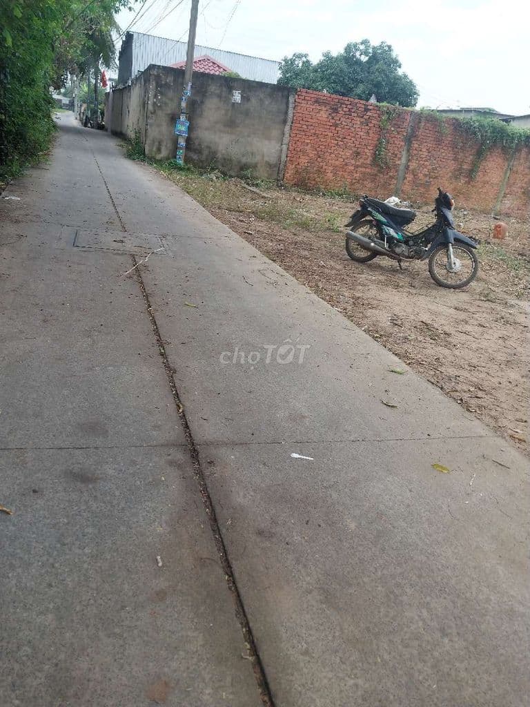 bán lô đất nền thổ cư DT 5×19m hẻm 5m 1/