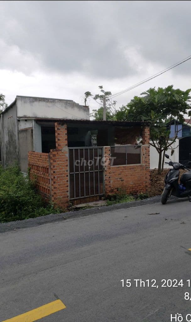 Nhà bán đường nhựa thông Bùi Thị Điệt huyện củ chi 5 x 30m/ sổ riêng