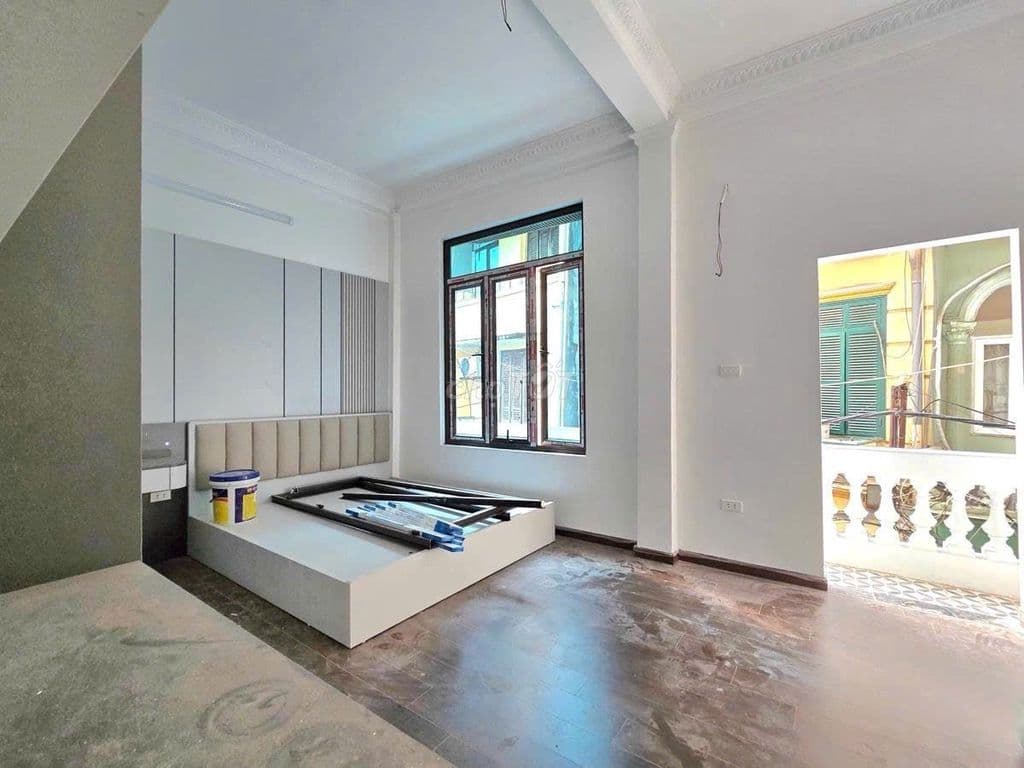Hiếm Đống Đa!!! Bán gấp - 50m2 x 5.5MT - Về ở ngay , Ngõ đẹp gần OTO