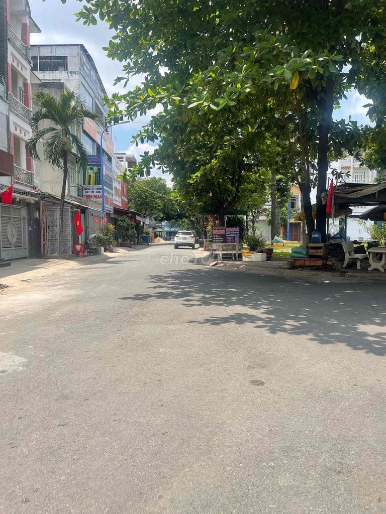 KHU 38HA TÂN THỚI NHẤT – ĐỐI DIỆN CÔNG VIÊN – GIÁ CHỐT CỰC RẺ! Cần bán - Ảnh 2