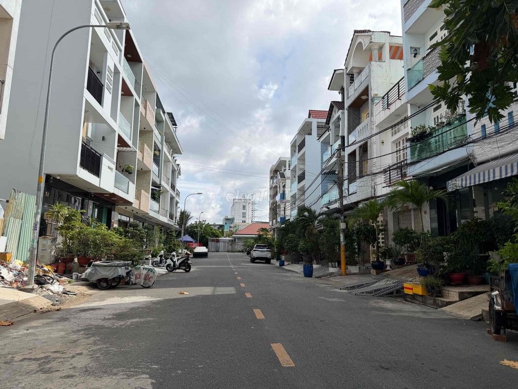 Bán Đất khu Bình Phú Quận 6 -ngang 16m dài 18m - Ảnh 3