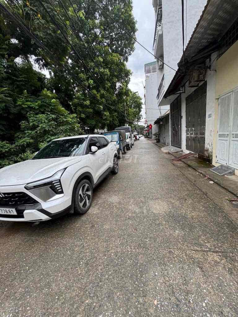 Thửa đất đẹp ngõ 196 Hồ Tùng Mậu- Phân lô ô tô- 42m2- Giá 10.6 tỷ