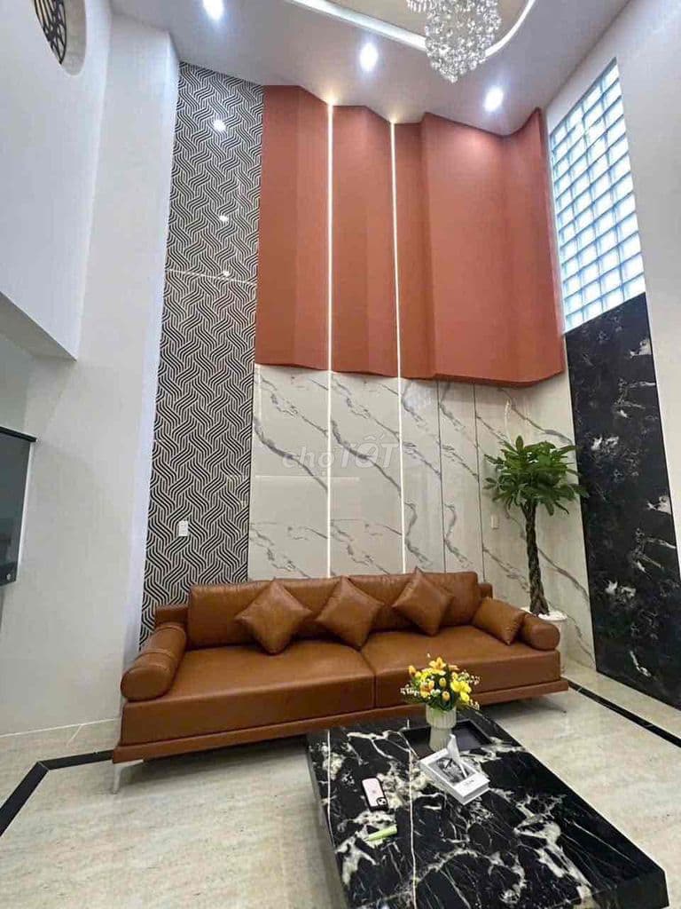 Nhà Phố Xây Mới | Full Nội Thất Cao Cấp | Gần CĐ Điện Lực | QUẬN 12 - Ảnh 2