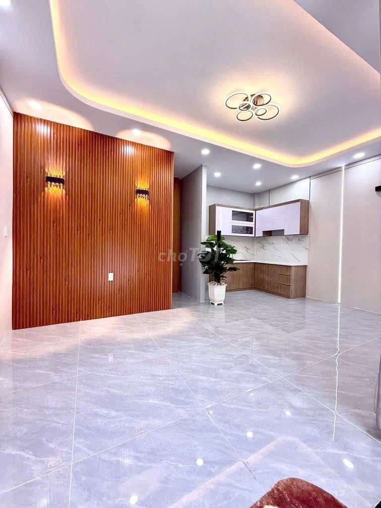 BÁN NHÀ SIÊU ĐẸP NGAY BÊN HÔNG CV PMQT Q12 40M2 CHỈ 3.X ĐỒNG - Ảnh 2