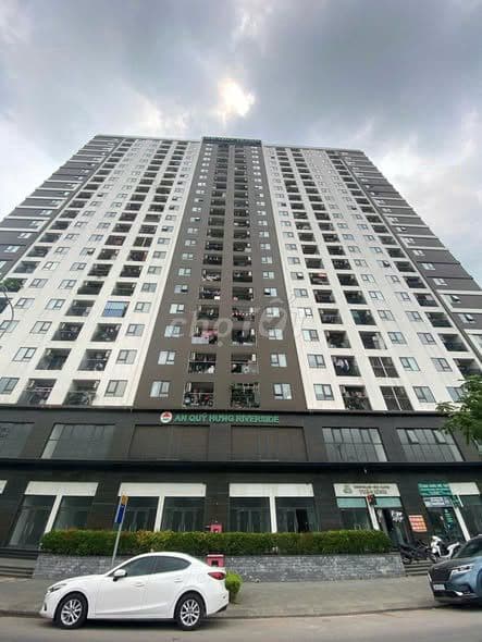 bán chung cư An Quý Hưng Long Biên giá nhỉnh 4 tỷ