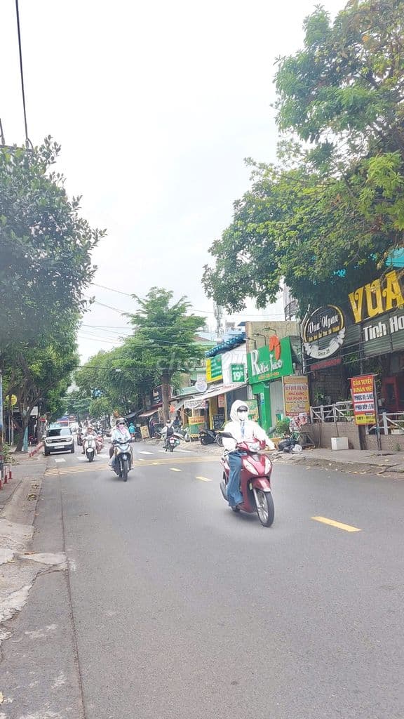 Vị Trí Đẹp! Mặt Tiền Trương Văn Thành 5.3*23 Kinh Doanh Đa Ngành Q9