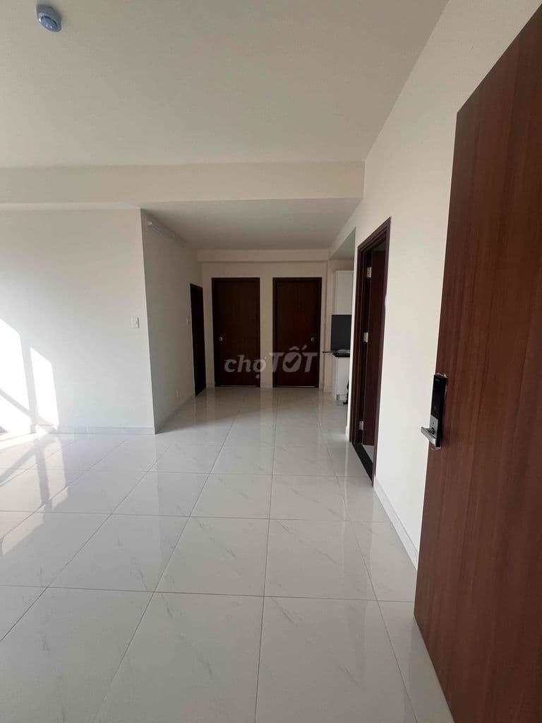 CH 3PN Tầng Cao DTSD 74.31m2 Green River Q8