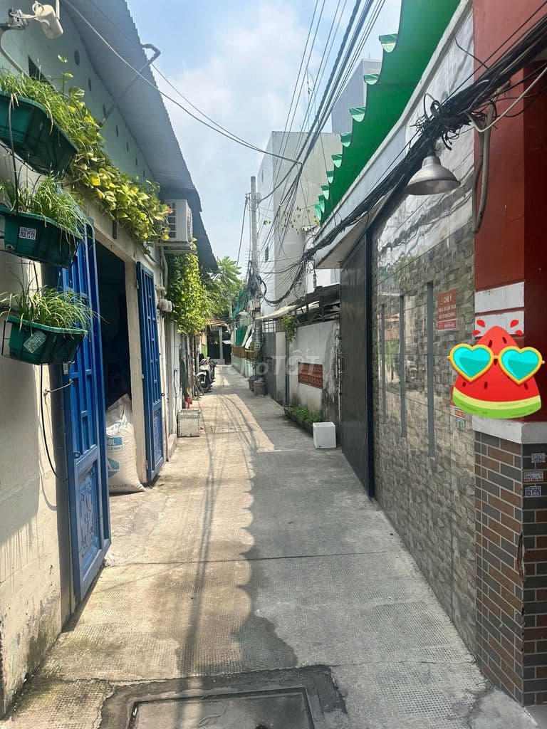 Bán nhà hẻm ba gác,4,5X18, 1 trệt 1 lầu, 3pn 3wc,SHR hiên hữu, P7Q8 - Ảnh 2