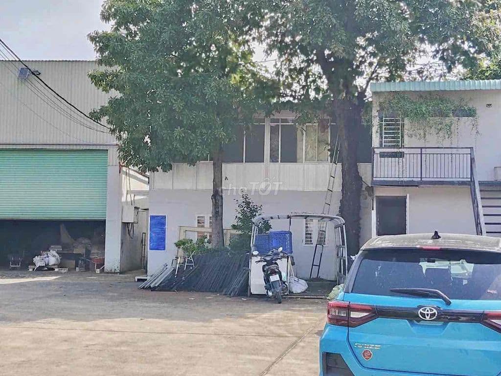 bán Xưởng diện tích 3100m2. MT đường nhựa. xã Củ Chi. Giá: 28 tỷ