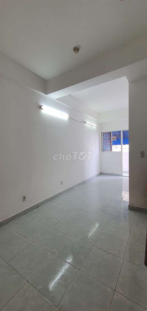 Căn hộ Lê Thành Tân Tạo 34m2 nhà sơn mới giá chỉ 785 triệu - Ảnh 3